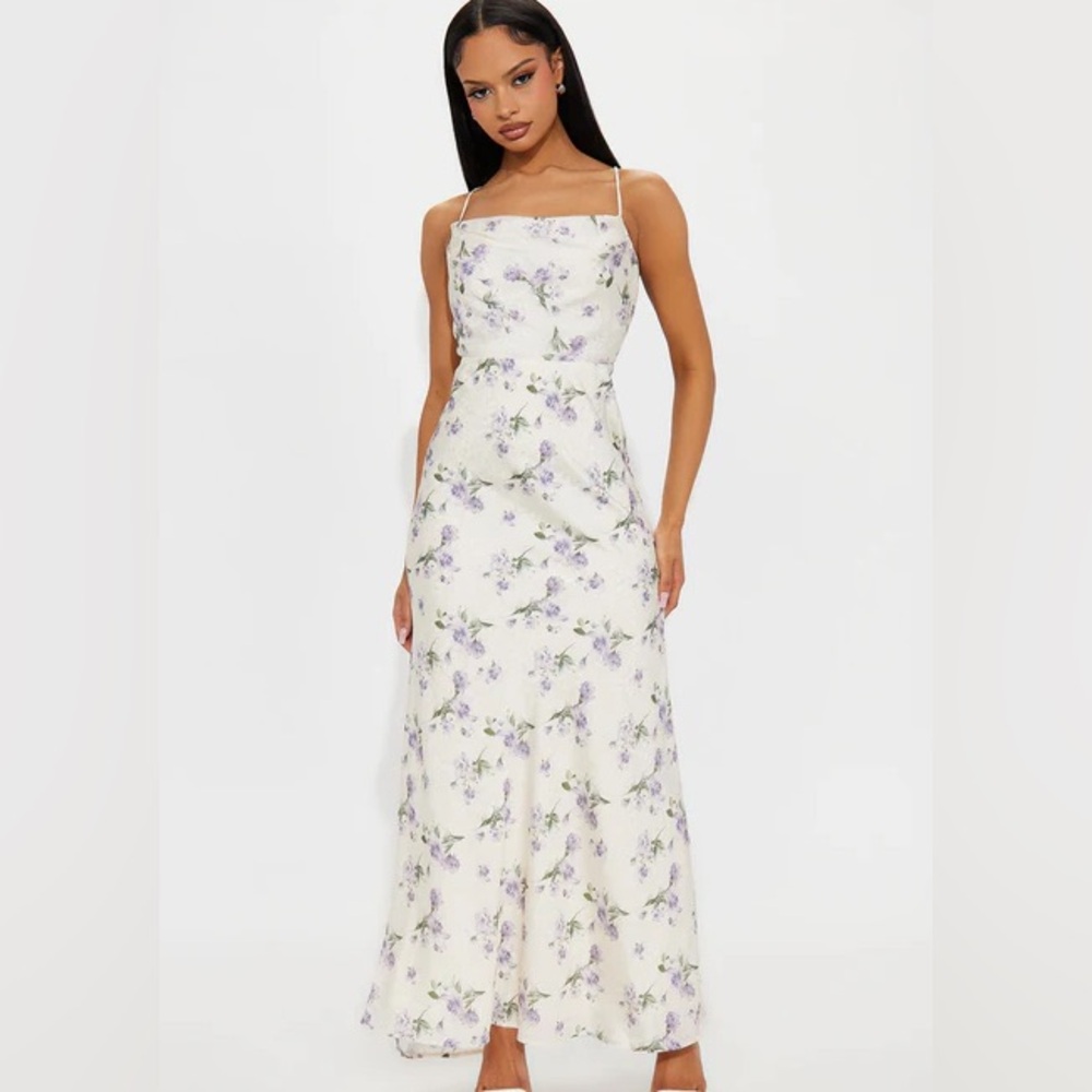 Sophia Satin Floral Maxi Dress NEW 🏷️